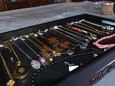 時計・アクセサリー